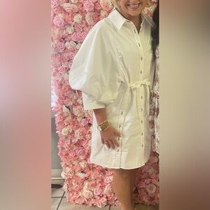 Only worn once for bridal shower! Got TONS of compliments!